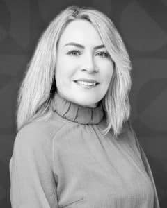 Sarah Scholefield Headshot